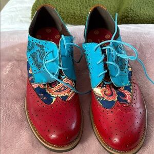 Multi Colored women’s Oxford shoes size40